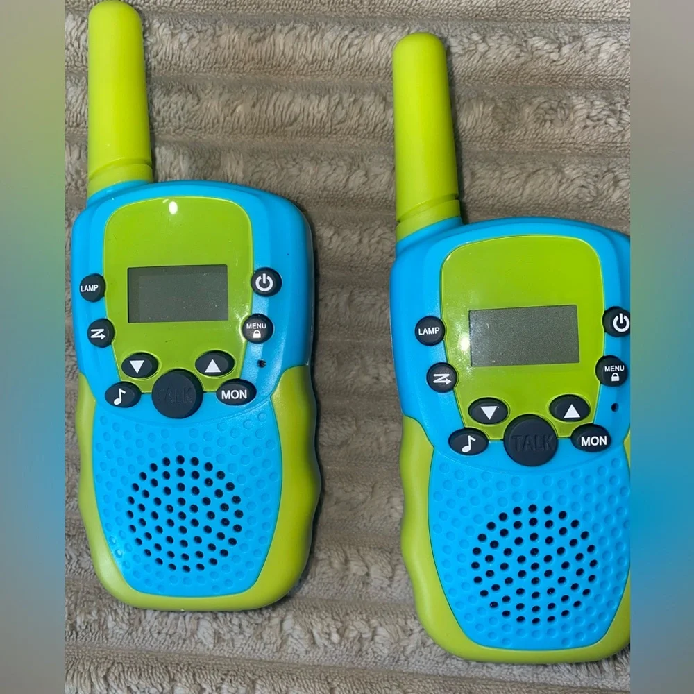 🎙️ Kids’ Walkie Talkies – Model T-388 🔋💬